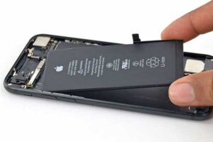 バッテリー容量 駆動時間［2021 新型 iPhone 13］